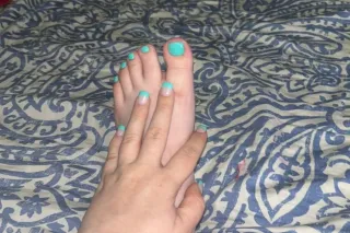 REDBONE THICC SHYT🥵🫣 - 24 - Image 4