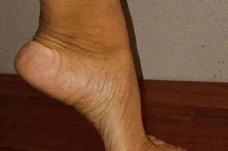 5ft Funsize Redbone 135lb Atla... - Image 1