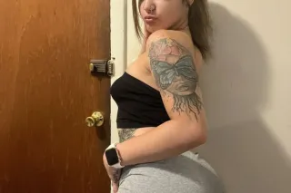 Hi I am available to fulfill y... - Image 4