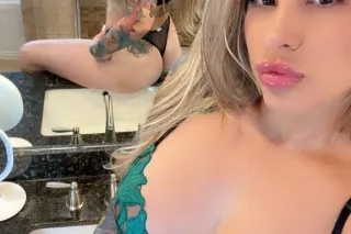 💎 Marilyn in the city for couple days - Image 10