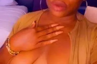 extra Wet Milf***Outcalls only* - Image 3