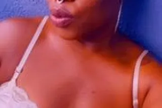 extra Wet Milf***Outcalls only* - Image 7